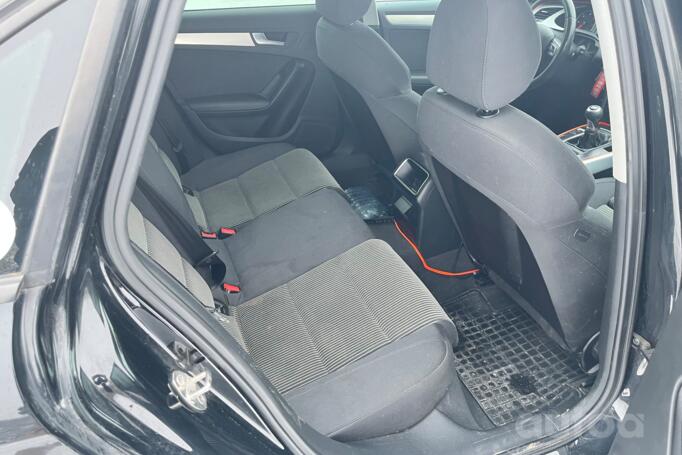 Audi A4 B8/8K Sedan 4-doors