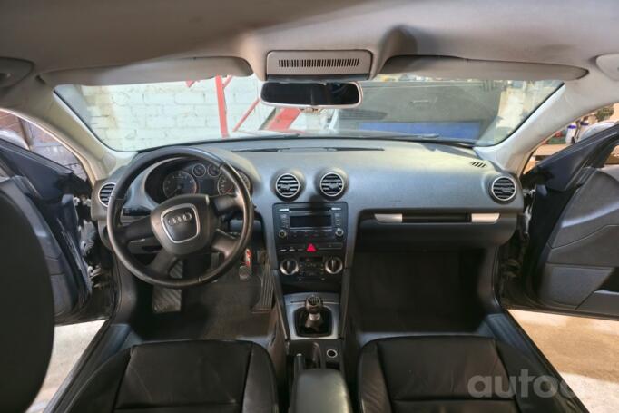 Audi A3 8P/8PA [restyling] Sportback hatchback 5-doors