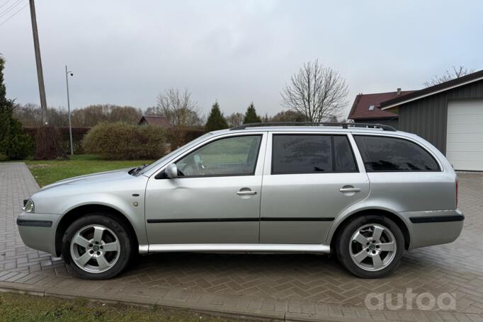 Skoda Octavia 1 generation [restyling] Combi wagon 5-doors
