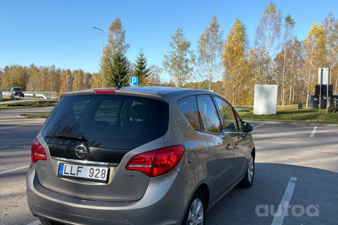 Opel Meriva 2 generation Minivan