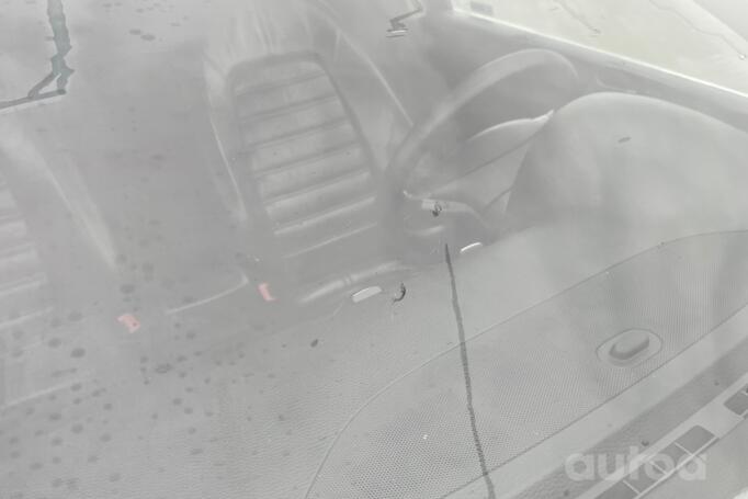 Volkswagen Passat B6 wagon 5-doors