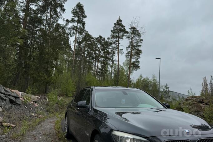 BMW 7 Series F01/F02 Sedan
