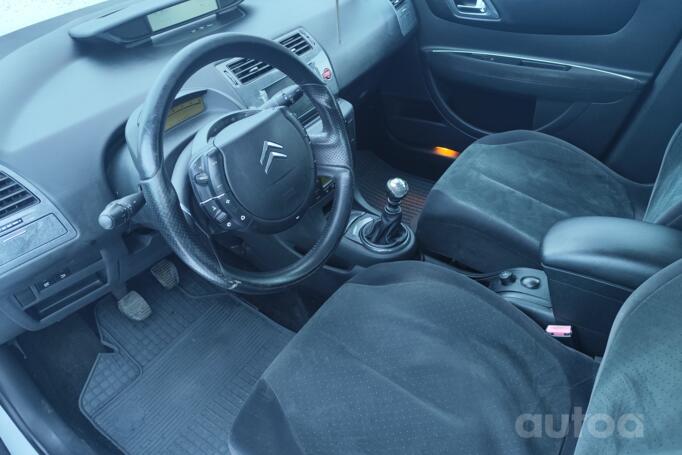 Citroen C4 1 generation Hatchback 3-doors