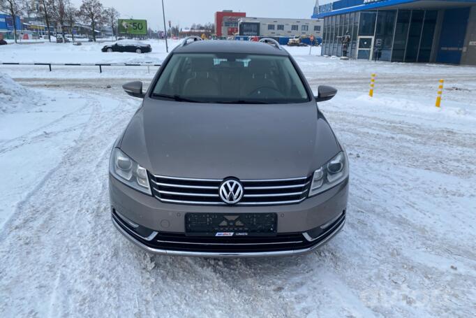 Volkswagen Passat B7 Variant wagon 5-doors
