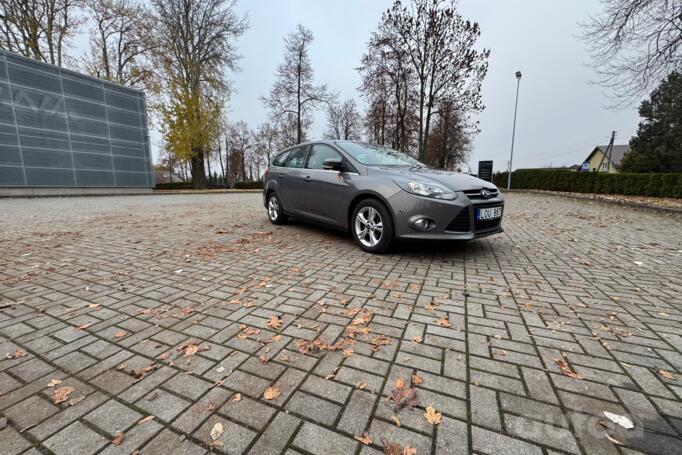 Ford Focus 3 generation wagon 5-doors