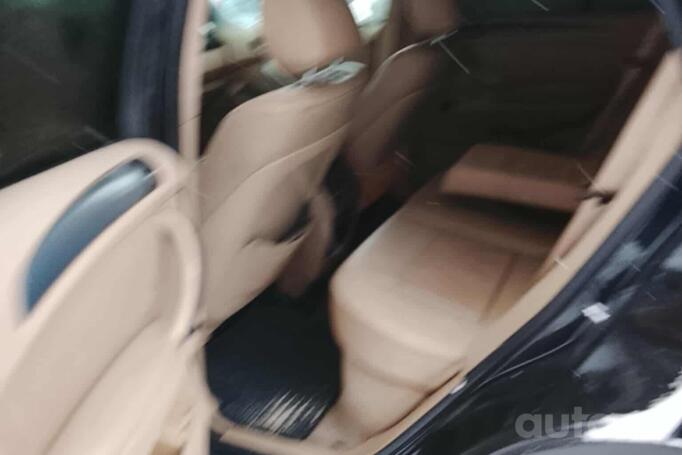 BMW X5 E53 [restyling] Crossover