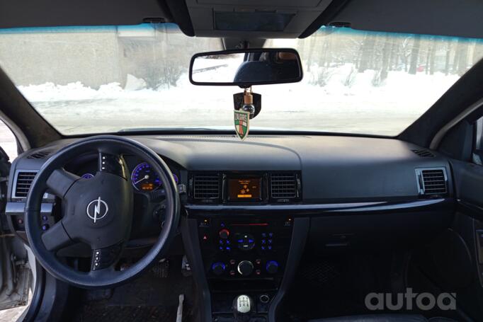 Opel Vectra C Sedan 4-doors