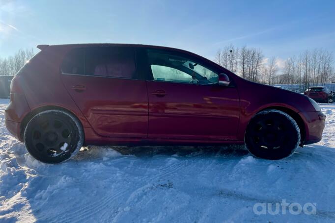 Volkswagen Golf 5 generation Hatchback 5-doors