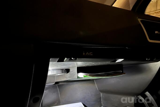 Peugeot 307 1 generation [restyling] Hatchback 5-doors