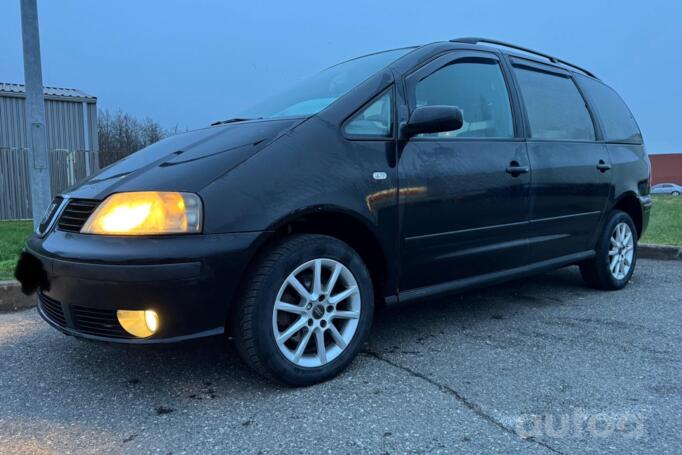 SEAT Alhambra 1 generation [restyling] Minivan