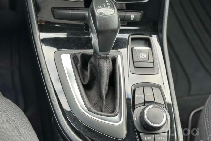 BMW 2 Series Active Tourer F45 Minivan