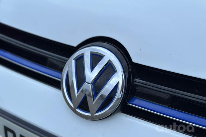 Volkswagen Golf 7 generation Hatchback 5-doors
