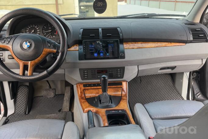 BMW X5 E53 Crossover