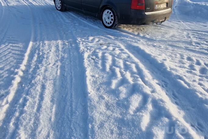 Audi A6 4B/C5 wagon 5-doors