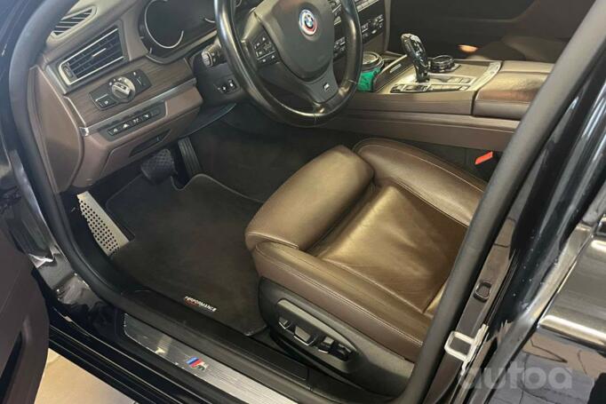 BMW 7 Series F01/F02 [restyling] Sedan