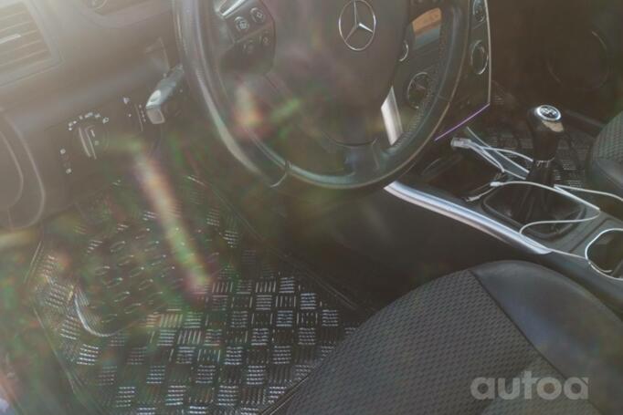 Mercedes-Benz A-Class W169 Hatchback 5-doors