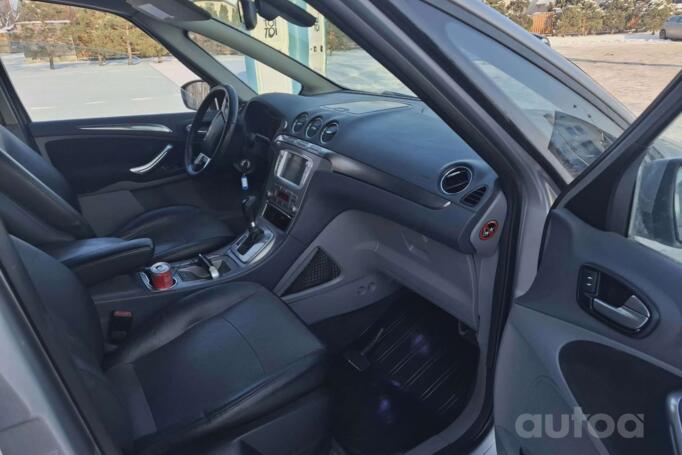 Ford S-Max 1 generation Minivan