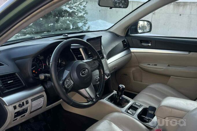 Subaru Outback 4 generation wagon