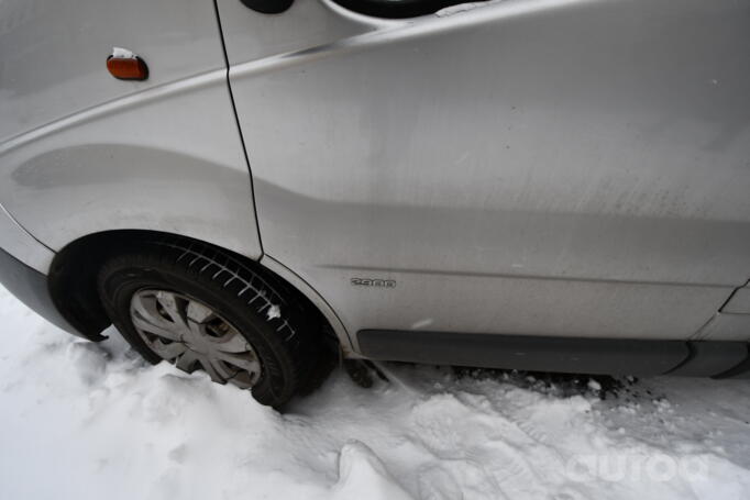 Opel Vivaro A [restyling] Combi minivan 4-doors