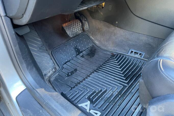 Audi A4 B6 Avant wagon 5-doors