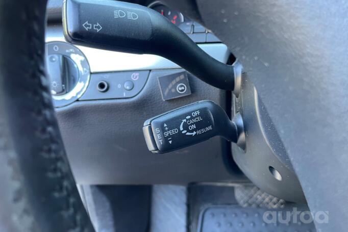 Audi A4 B6 Avant wagon 5-doors