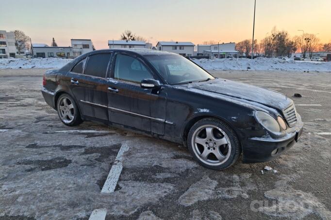 Mercedes-Benz E-Class W211 Sedan