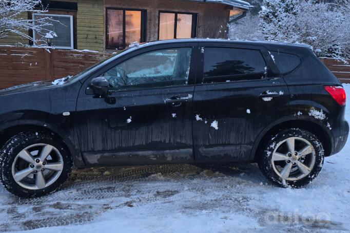 Nissan Qashqai 1 generation Crossover 5-doors