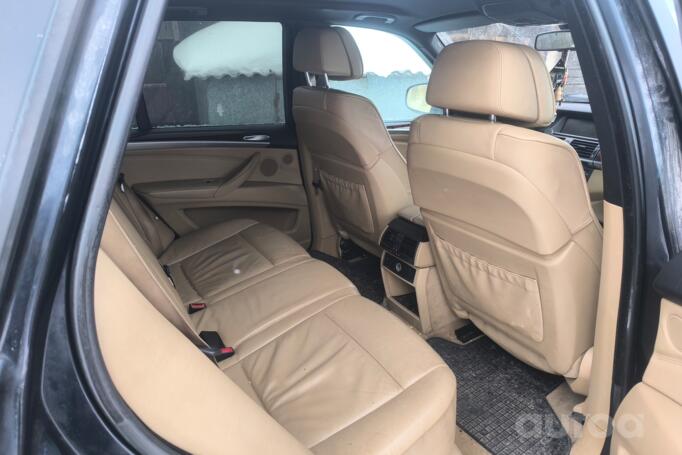 BMW X5 E70 Crossover