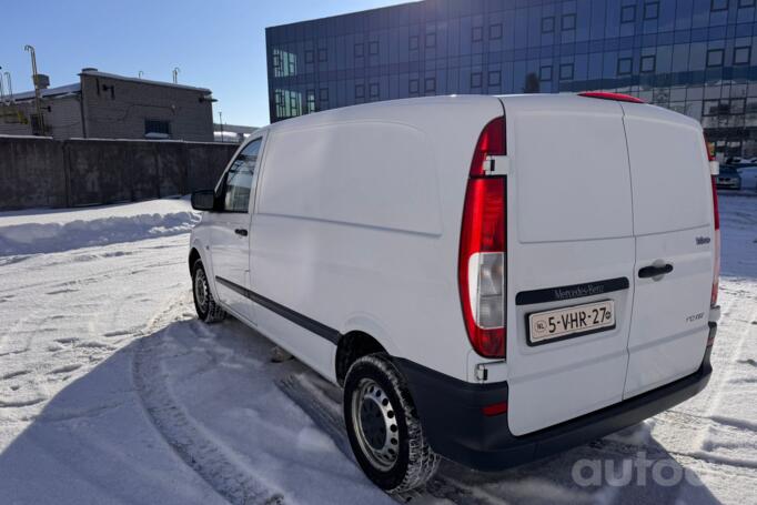 Mercedes-Benz Vito W639 Minivan 4-doors