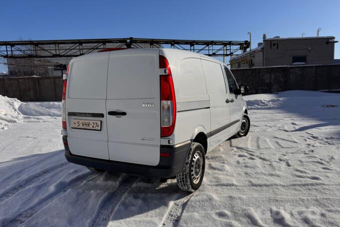 Mercedes-Benz Vito W639 Minivan 4-doors