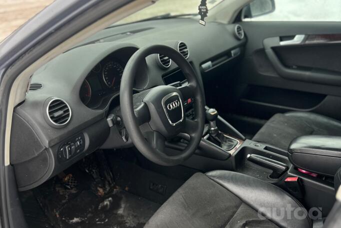 Audi A3 8P/8PA [restyling] Sportback hatchback 5-doors