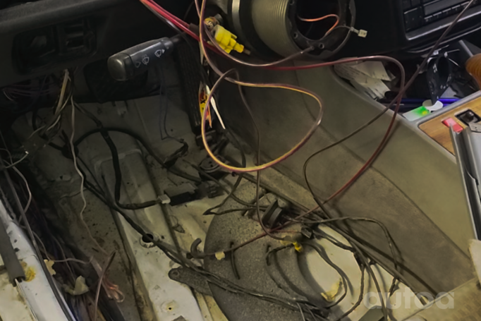 Mercedes-Benz 190 (W201) 1 generation