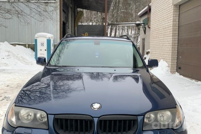 BMW X3 E83 Crossover