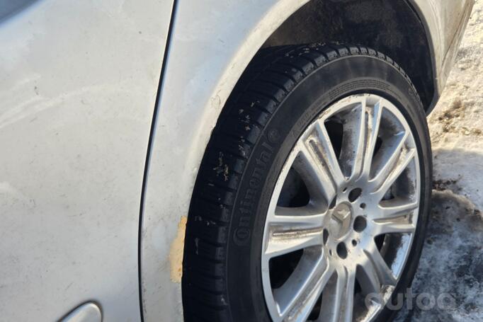 Mercedes-Benz E-Class W211 Sedan