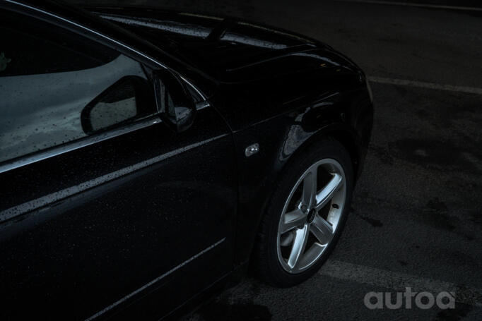 Audi A4 B7 Avant wagon 5-doors
