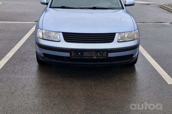 Volkswagen Passat B5 Sedan 4-doors