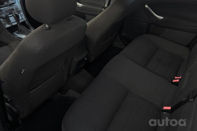 Ford Mondeo 4 generation Sedan