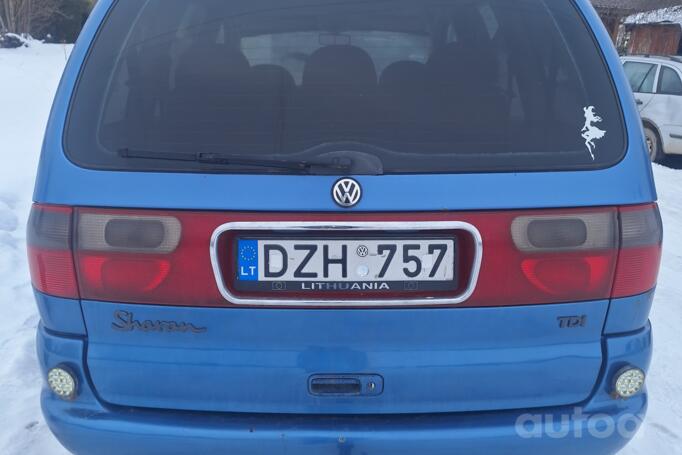 Volkswagen Sharan 1 generation Minivan 5-doors