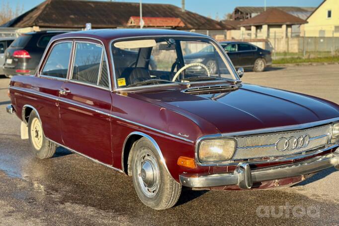 Audi 50 1 generation