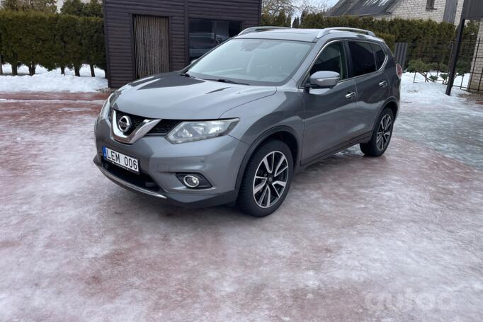 Nissan X-Trail T32 Crossover