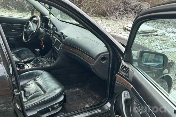 BMW 503 1 generation