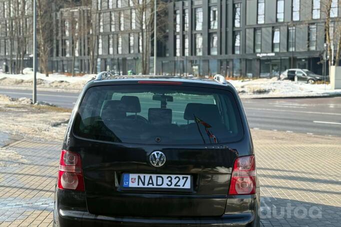 Volkswagen Touran 1 generation [restyling] Minivan 5-doors