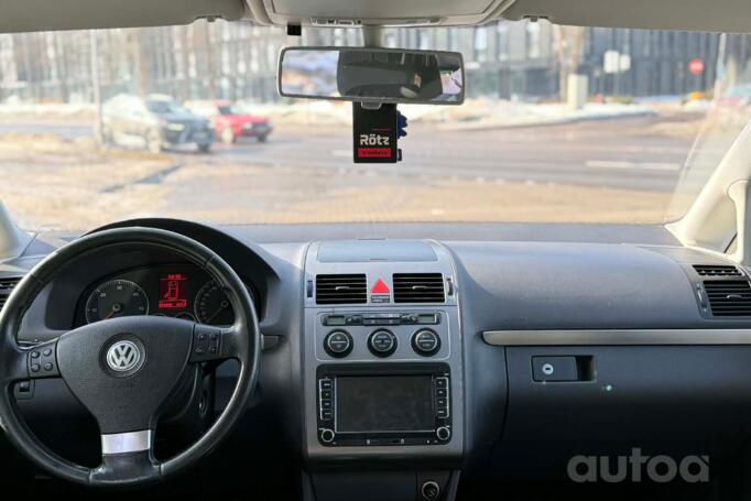 Volkswagen Touran 1 generation [restyling] Minivan 5-doors