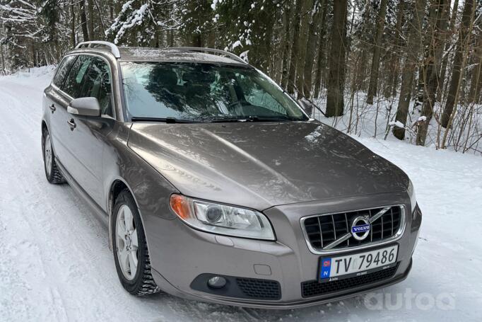 Volvo V70 3 generation wagon