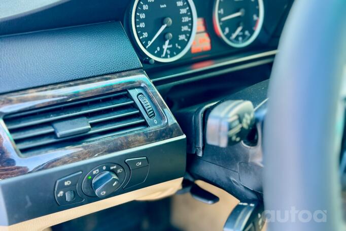 BMW 5 Series E60/E61 Touring wagon