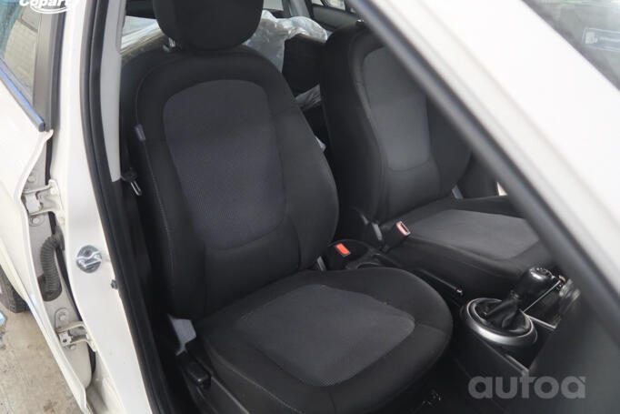 Hyundai i20 PB [restyling] Hatchback