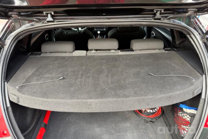 SEAT Leon 2 generation Hatchback 5-doors