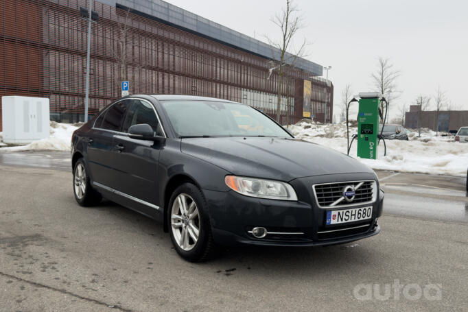 Volvo S80 2 generation [restyling] Sedan