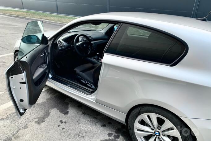 BMW 1 Series E81/E82/E87/E88 [restyling] Hatchback 3-doors