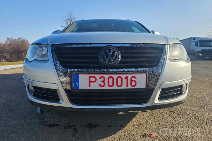 Volkswagen Passat B6 wagon 5-doors